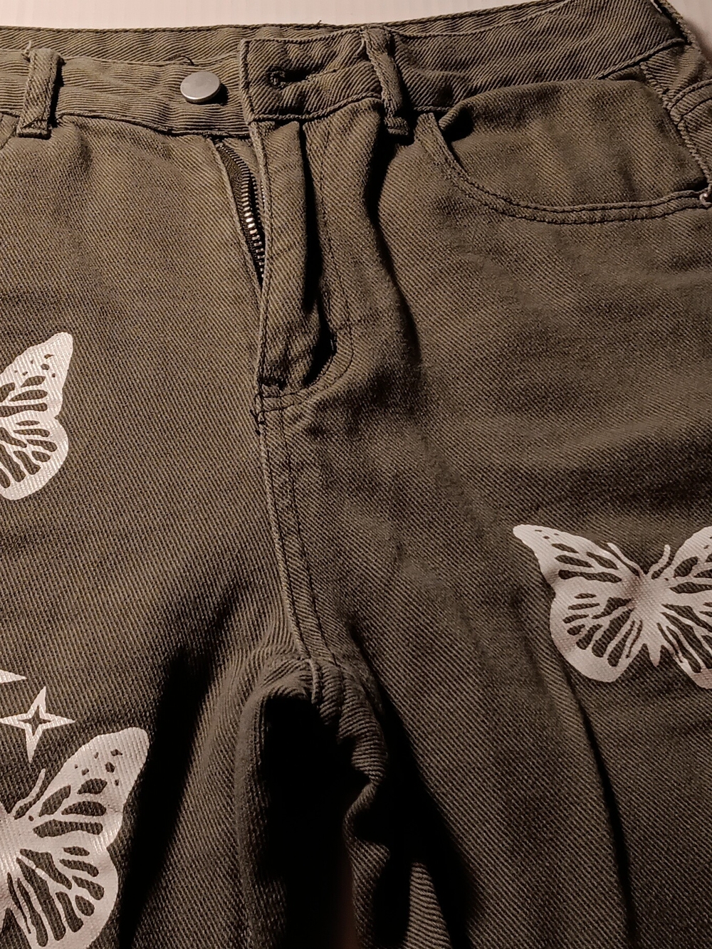 SHEIN Olive Green High-Rise Jeans with White Butterfly Motif